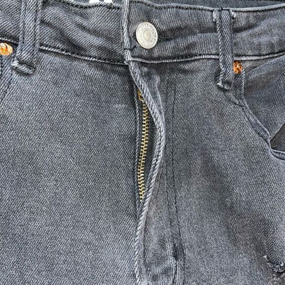 S.O.N.G. Women’s Size 29 Timeless Fit Straight Leg Mom Jeans Black Denim Ripped - Picture 2 of 8